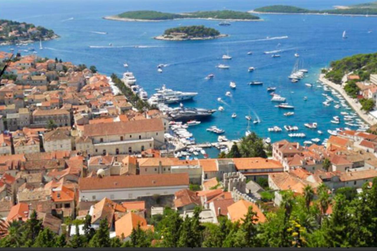 Hvar Old Dalmatian House Junior Suite - Deck 2 Hvar Town Exteriör bild